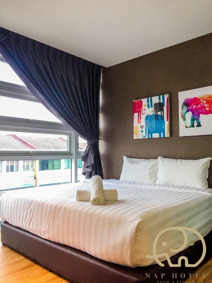 Nap Hotel Johor Bahru Bagian luar foto
