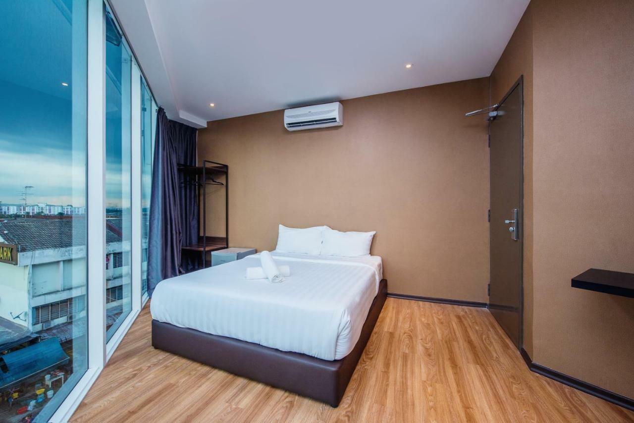 Nap Hotel Johor Bahru Bagian luar foto